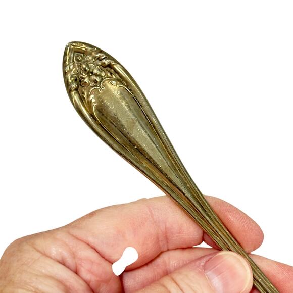 Antique Silver Cold Meat fork Greylock pattern circa 1910 by 1881 Wm Rogers - Picture 4 of 7